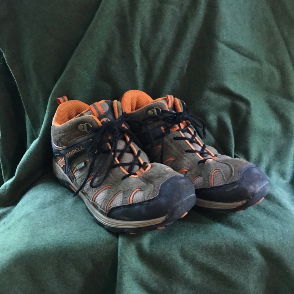 Merrel Boys Light Hiking Shoe